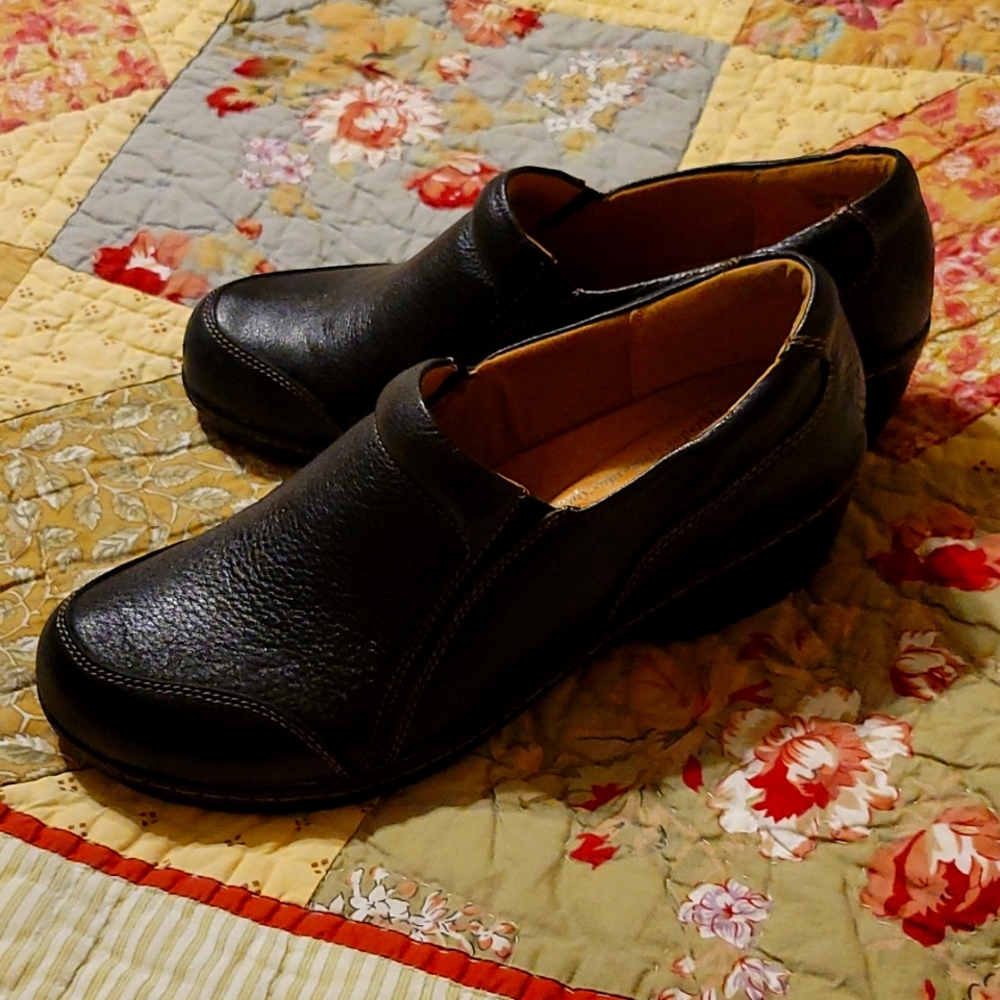 Soft Spots Black shoes